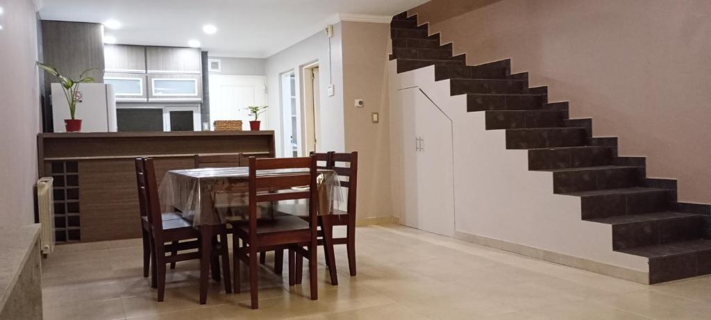 Moderno Duplex 1 - Alquiler en Comodoro Rivadavia - 1