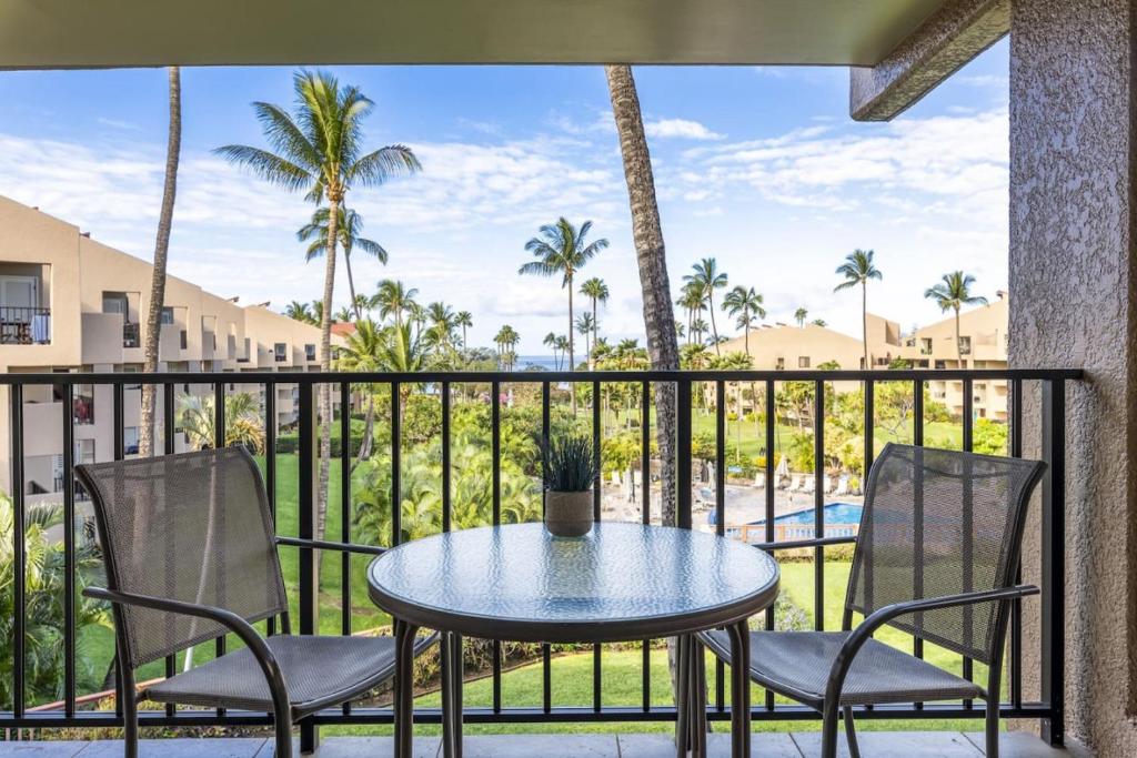 Steps to the Beach with Ocean View, Wailea