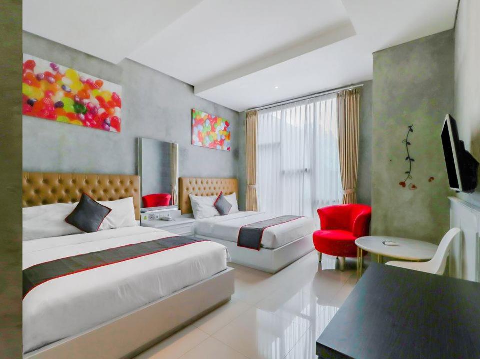 The Batik Bed And Coffee Bandung