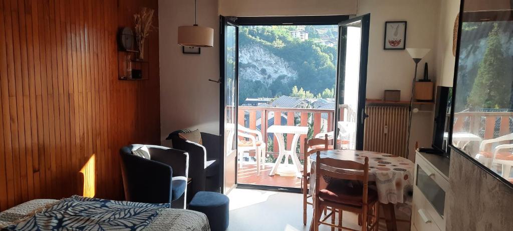 Central studio ideal for hikers or skiers - 3