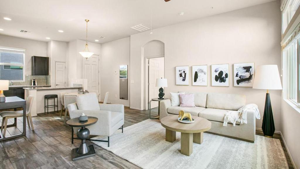 Landing at The American Spinning Mill - 1 Bedroom in Greenville, Greenville