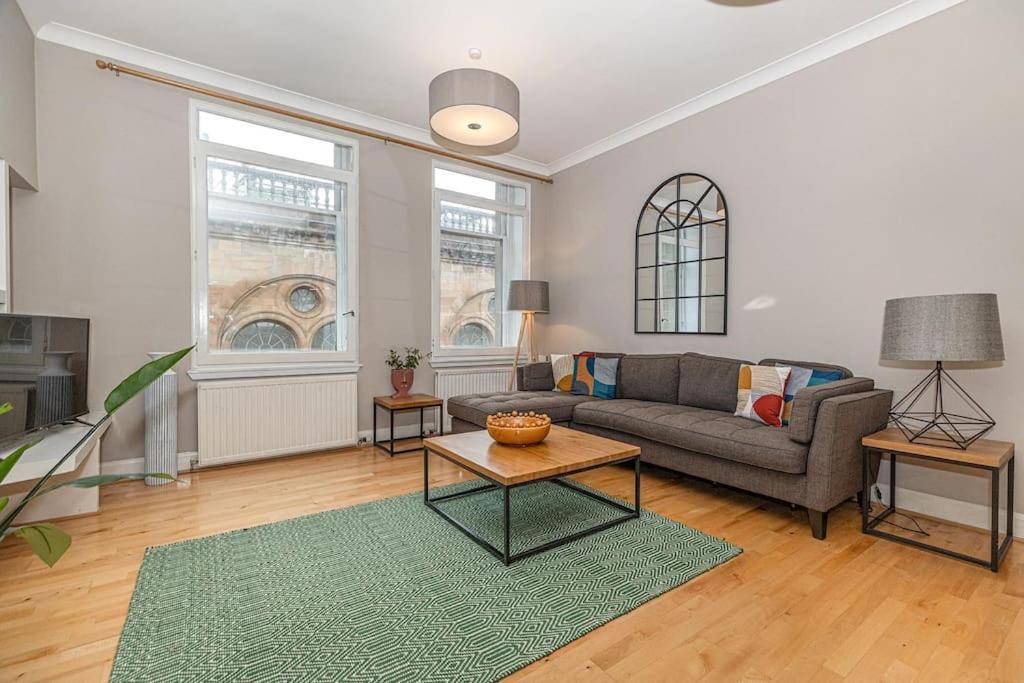 Bright and Central Duplex in Glasgow City Centre, Glasgow