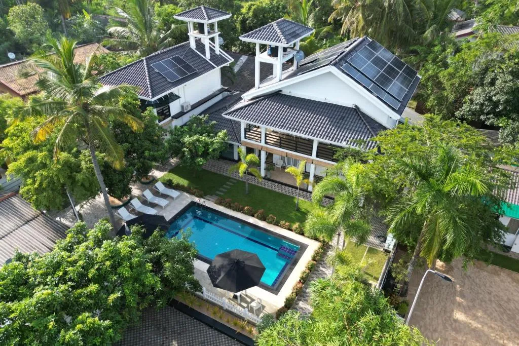 WetLand Resort, hotel v Negombu
