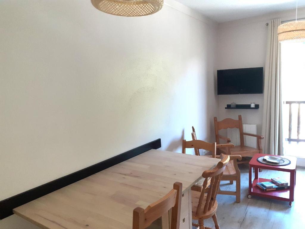 Appartement confortable 2 pièces avec balcon, proche télécabine et commerces à Valfréjus - FR-1-561-114 - 4