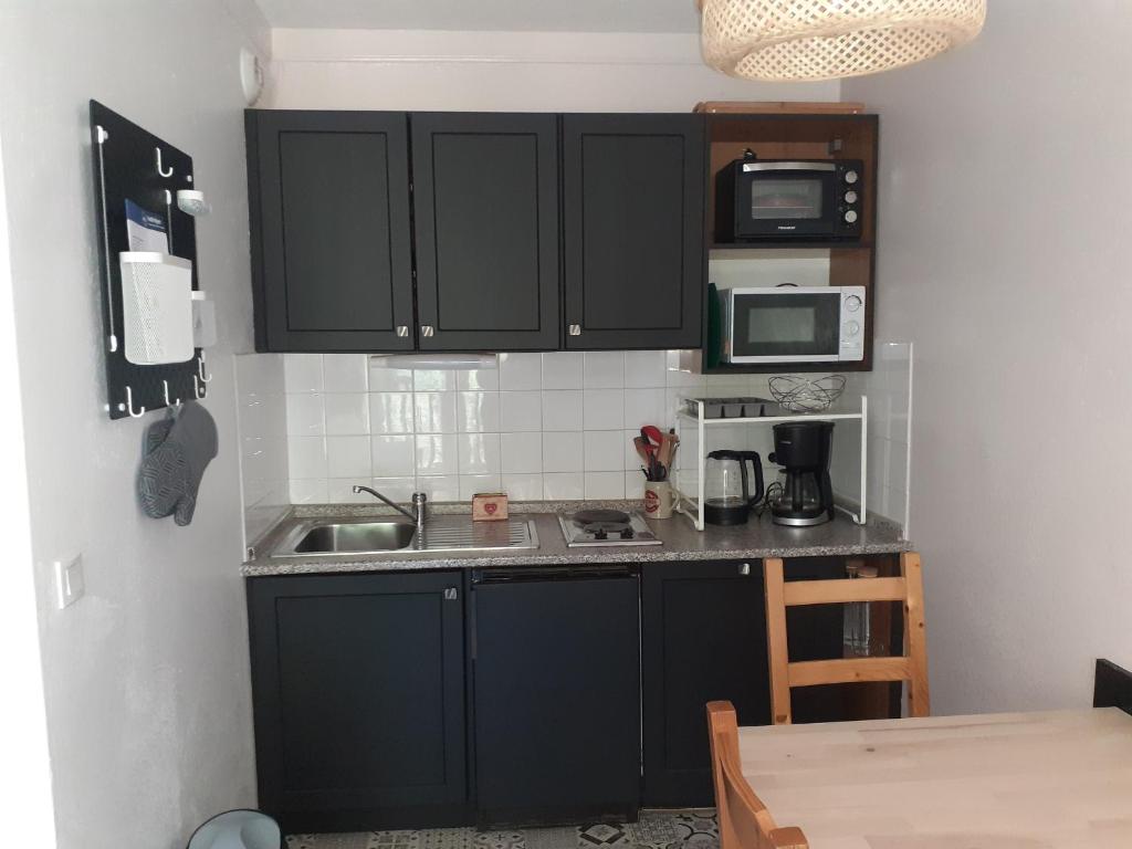Appartement confortable 2 pièces avec balcon, proche télécabine et commerces à Valfréjus - FR-1-561-114 - 5