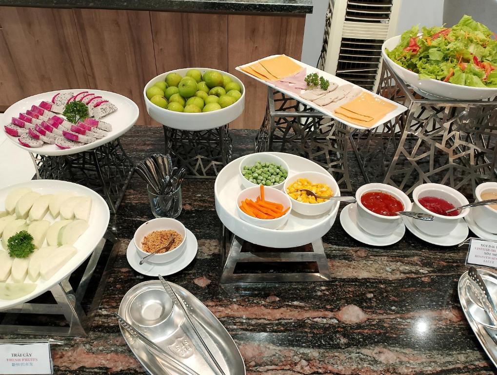 Đồ ăn và thức uống