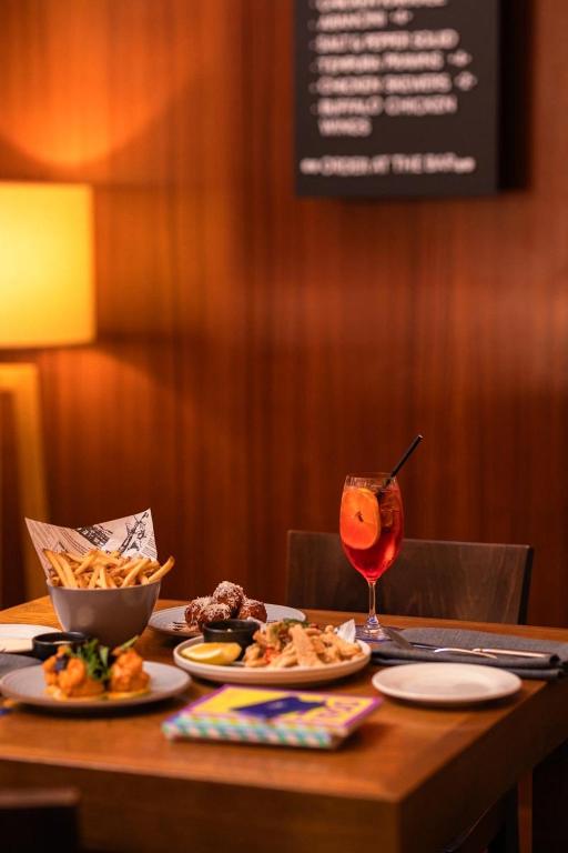 ผับ/เลาจน์