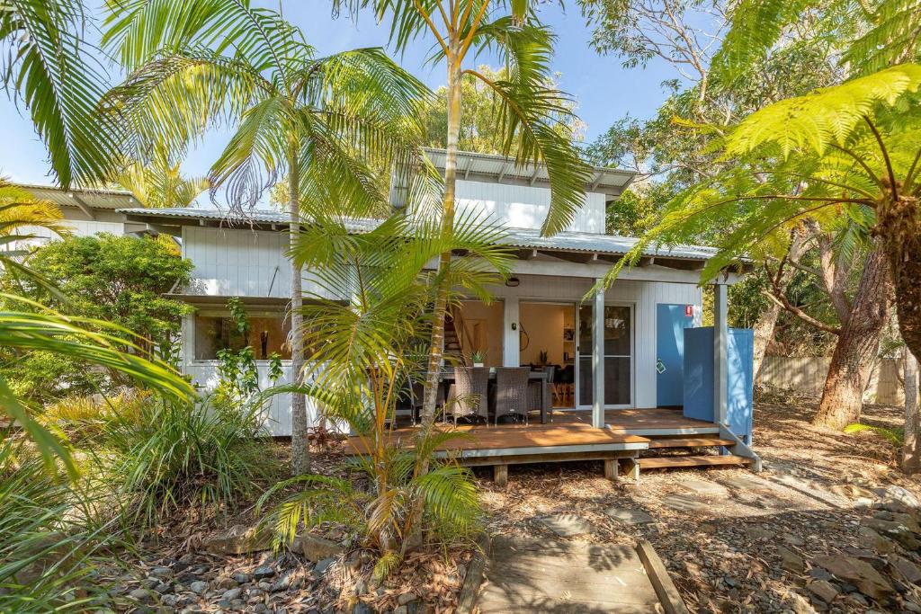 Mobys 29, Boomerang Beach