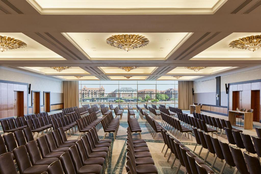 Meeting room / ballrooms