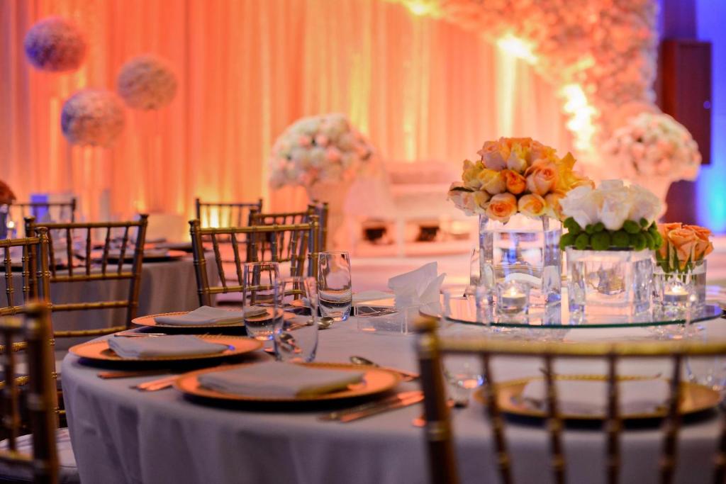 Banquet hall