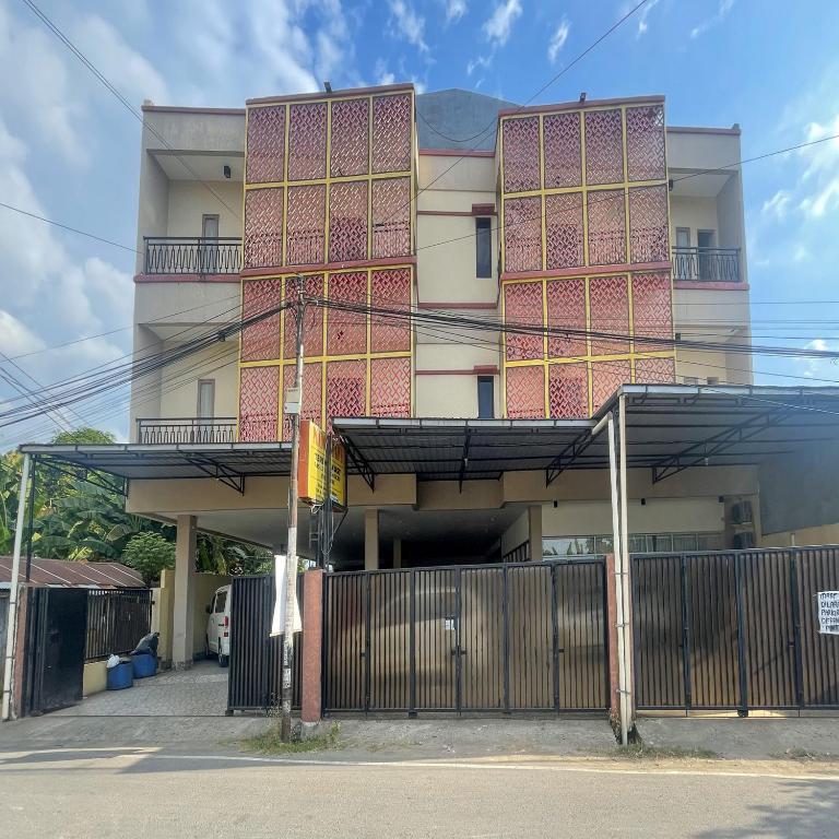 Reddoorz Syariah at Pondok Bintang Jalan Biring Romang Makassar, Biringkanya