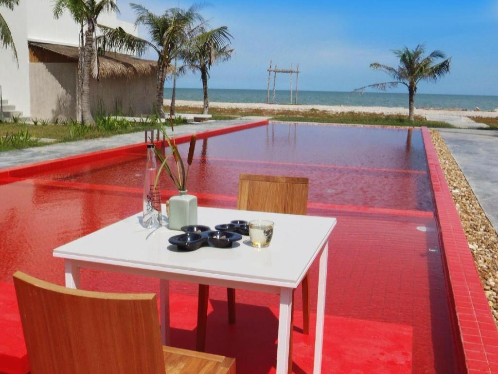 Red Z The Ocean, Phetchaburi