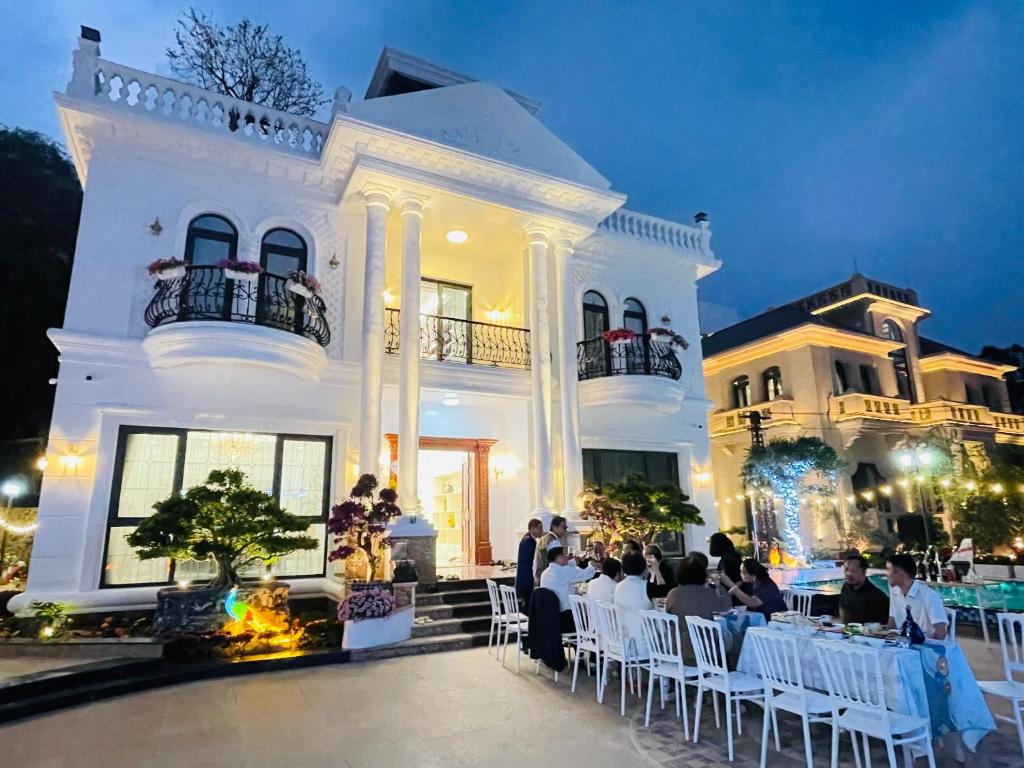 Flamigo Dai Lai Resort &#8211; Villa Chủ Tự Doanh