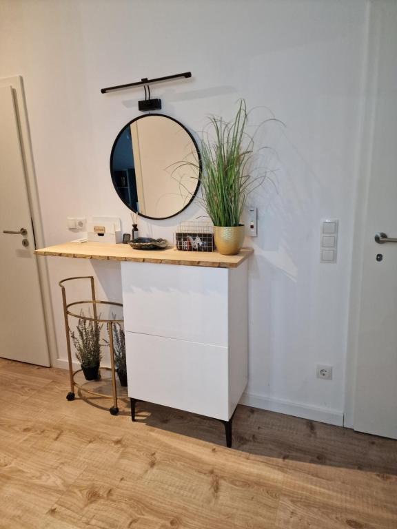 Ella Green Apartments - 2