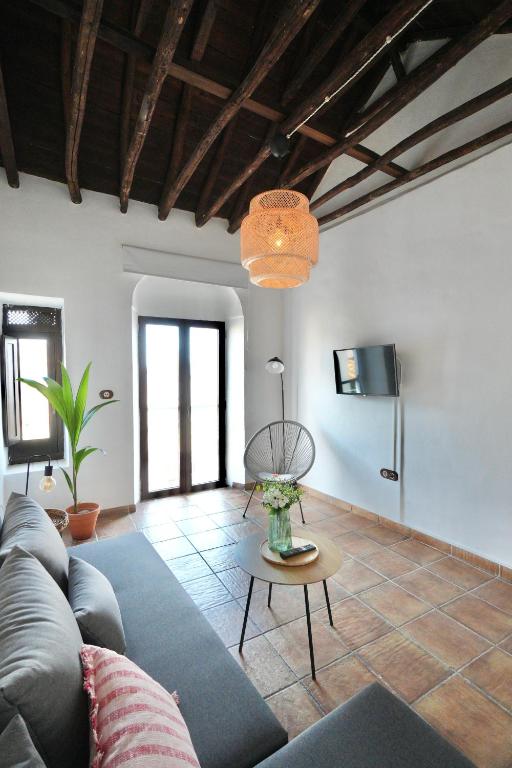 Romero Suites 3 - 2