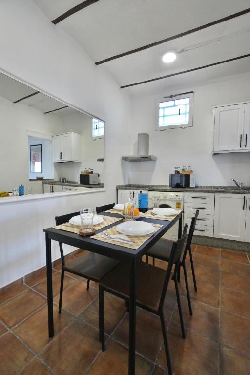 Romero Suites 3 - 4