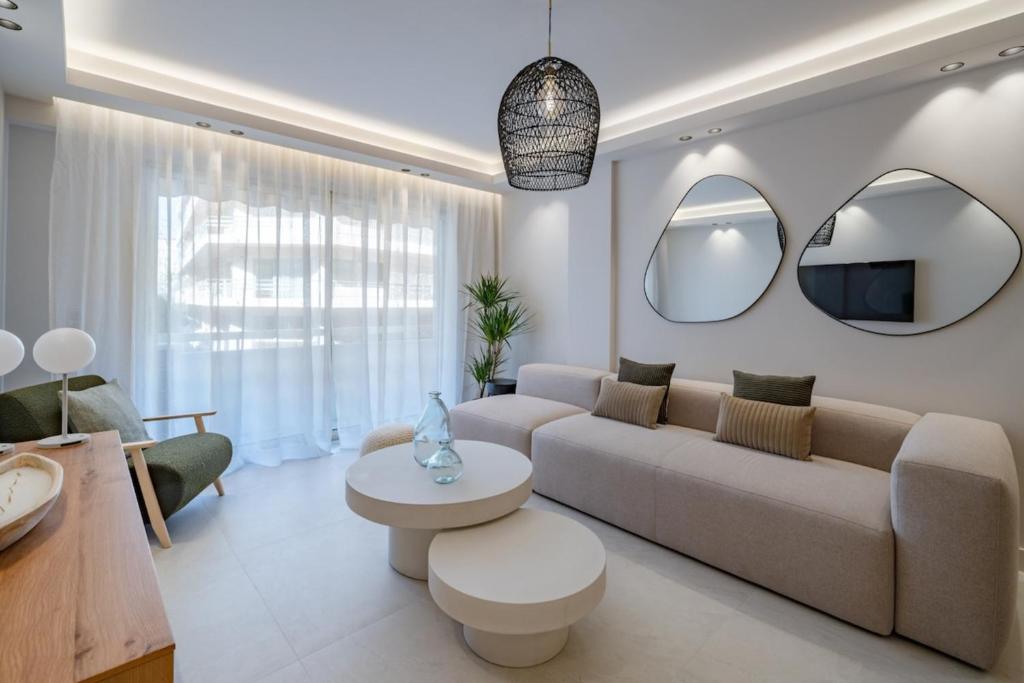Beautiful 3 bedroom fully renovated - 2