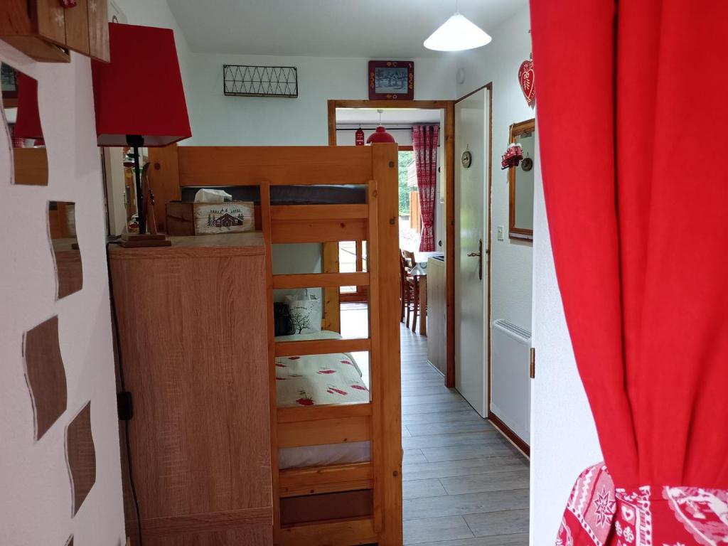 Appartement cosy avec terrasse pour 4 personnes et parking à Châtel - FR-1-198-88 - 4