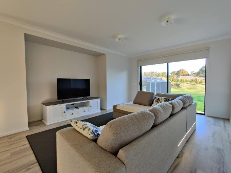 Pelican Cliff, Holiday home Metung