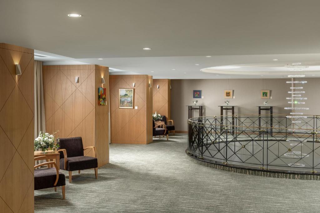 Tárgyalóterem/bálterem