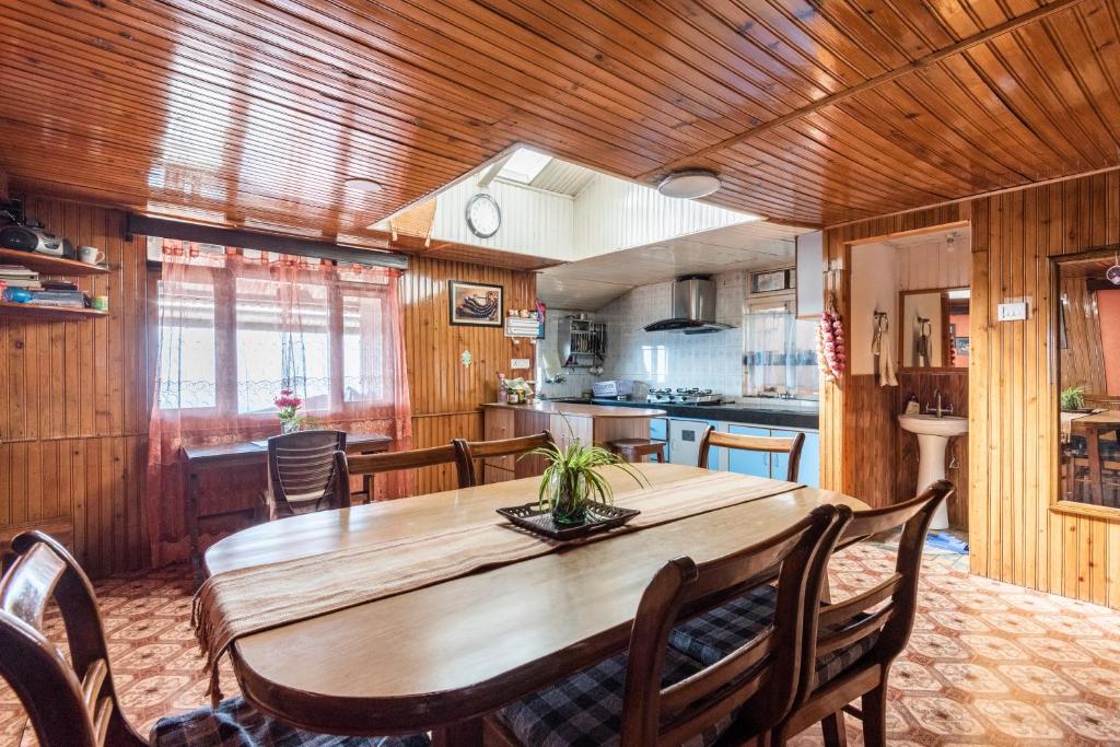 Little Singamari Home Stay