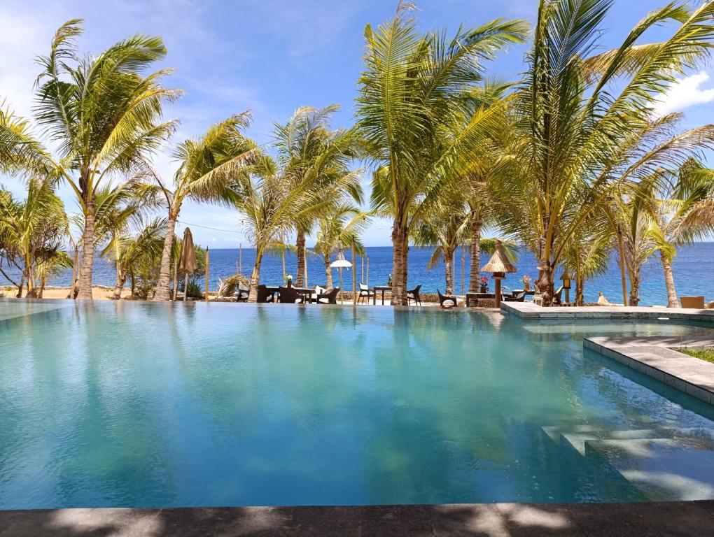 สระว่ายน้ำ