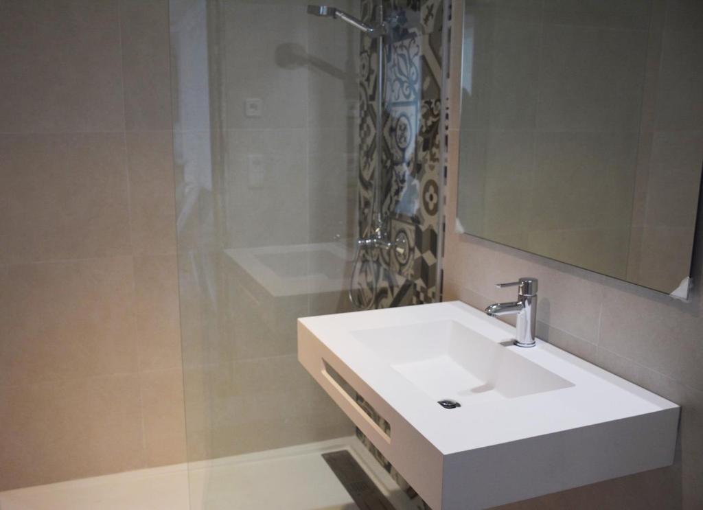 Apartamentos Playa Moreia — S'Illot, Balearic Islands