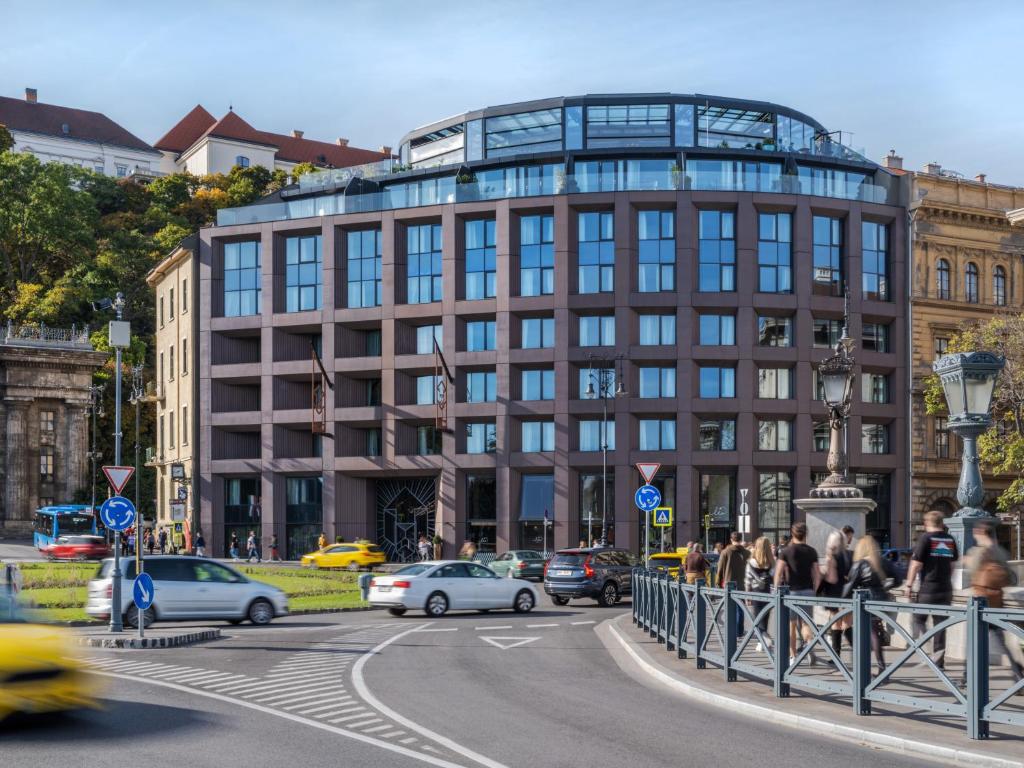 Hotel Exterior
