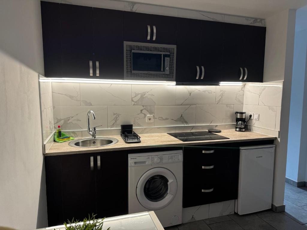 Apartamento con Vistas al Mar - 1