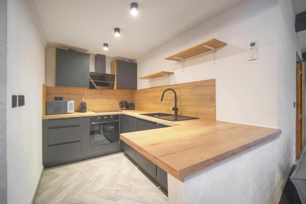 Upstays Suquet Center 56m Apartment - 2