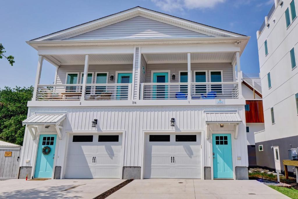 Pier Reviewed by Sea Scape Properties, Carolina Beach