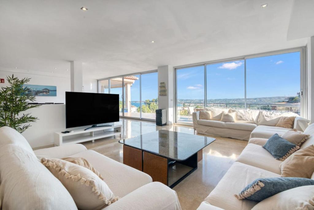 Panoramic Sea View Luxury Villa - 2