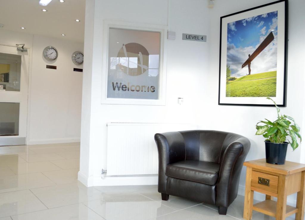 ホテル エクスプレス ニューカッスル ゲーツヘッド (Hotel Express Newcastle Gateshead) フロント・ロビー