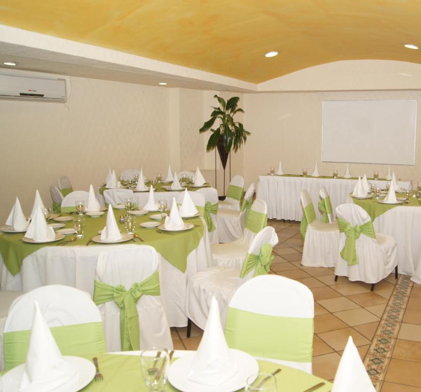 Banquet hall, Hotel Miraflores Villahermosa in Villahermosa