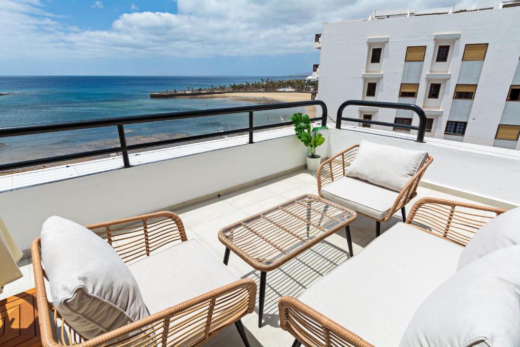 Luxury Ocean Views 2BR House - Private Parking - 5