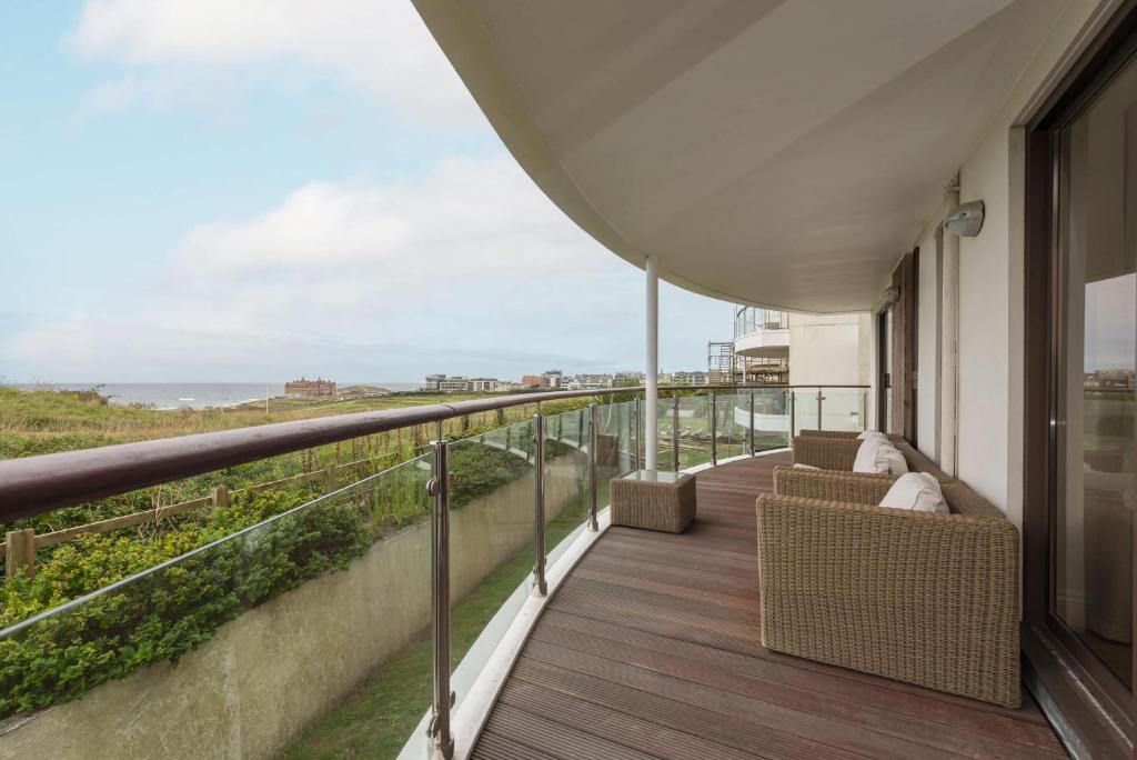 Host & Stay - Sunset, Newquay