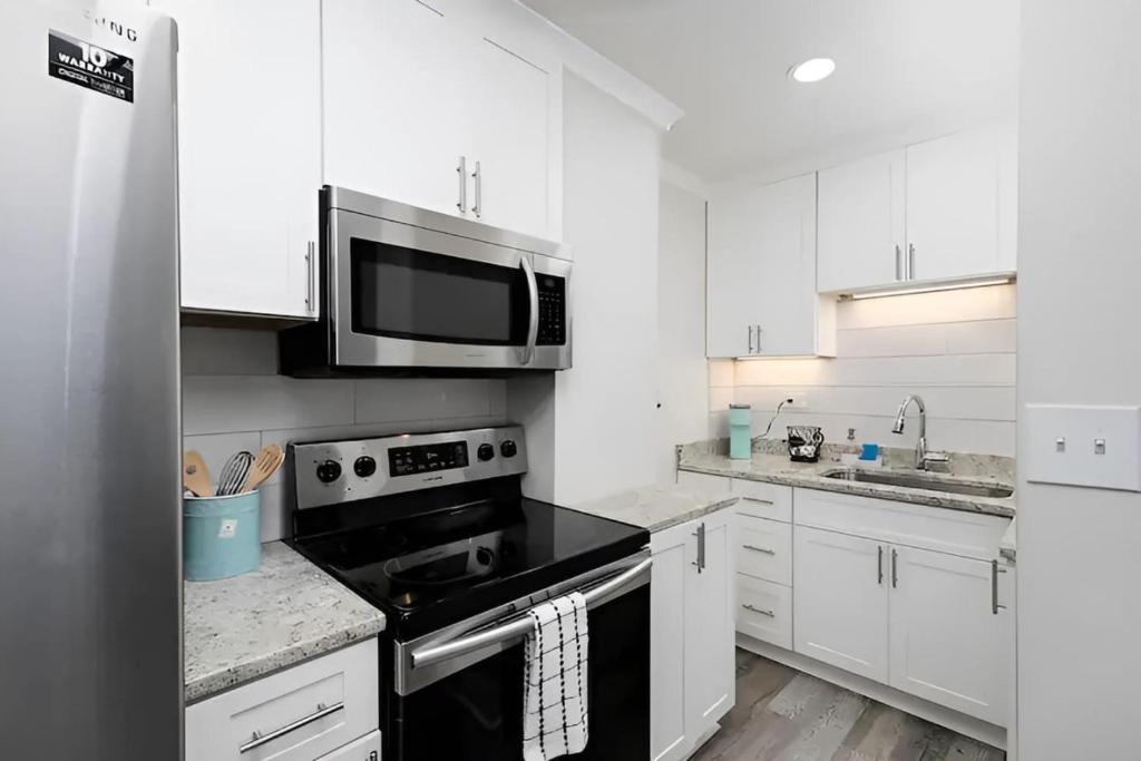 1BR Apt,Centrally located, City View, Atlanta