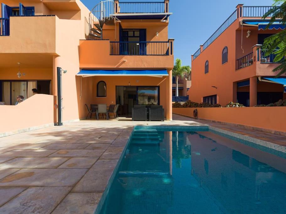 PRIVATE POOL Meloneras 60, Maspalomas