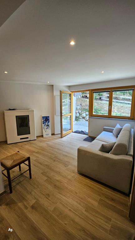 Appartement Chalet - 1 chambre lit double - espace partagé, Briançon