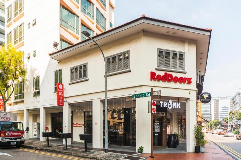 RedDoorz Premium @ Balestier, Singapur