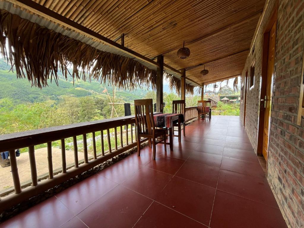 Sapa Hmong Bungalow Homestay