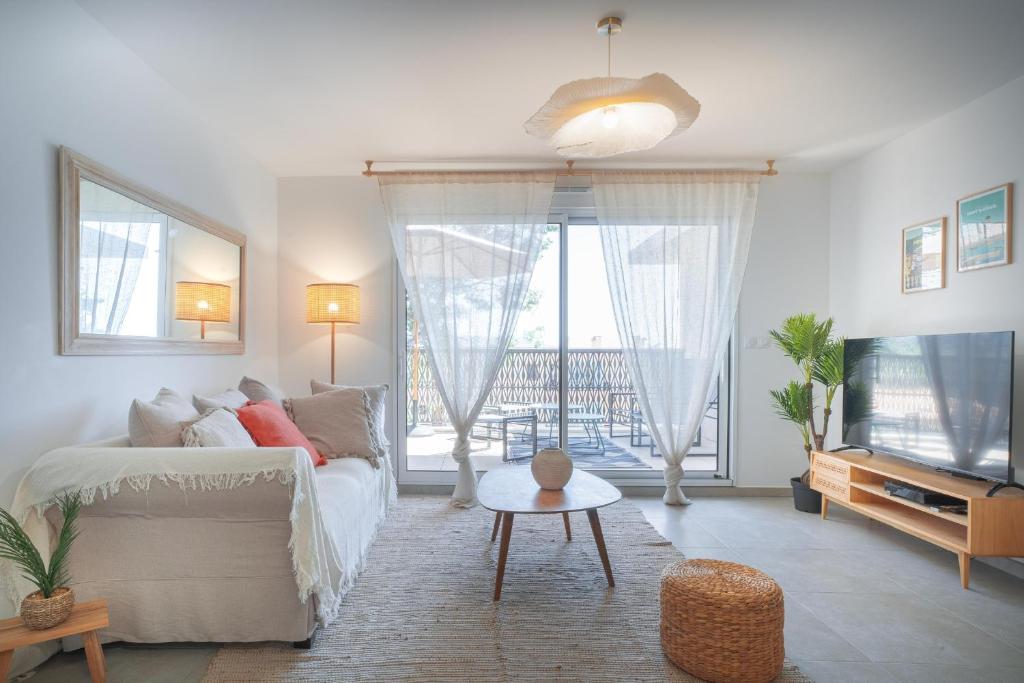 Magnifique appartement niché dans une pinède, Sanary-sur-Mer