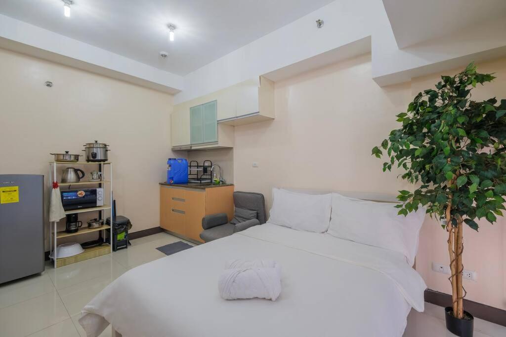 StayHere Relax & Retreat in Viceroy McKinley Hill, Manila