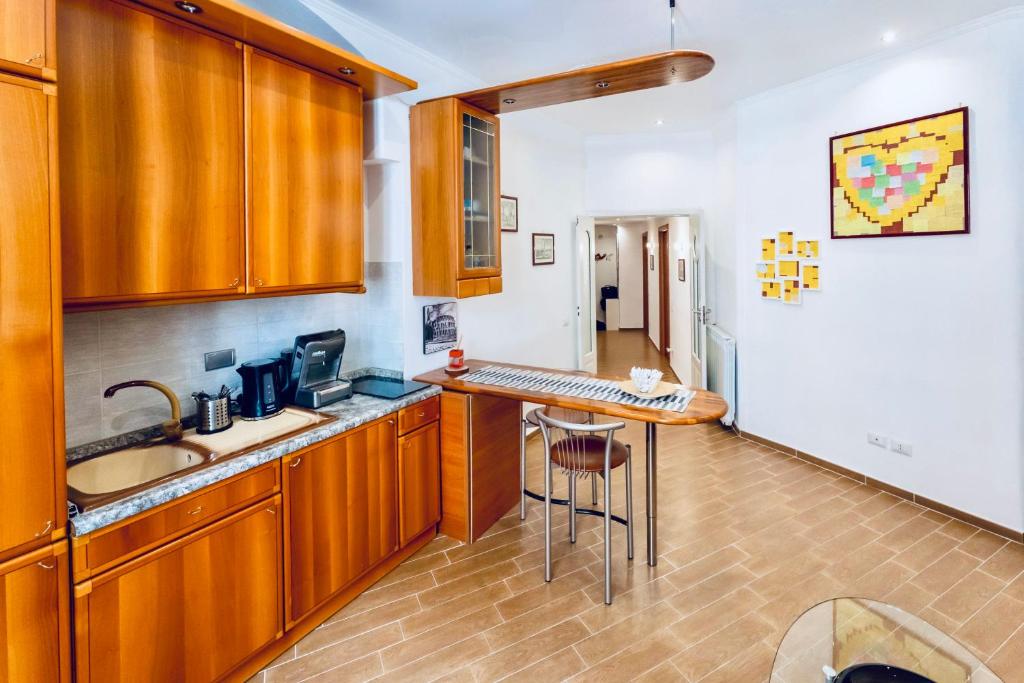 MICLAD B&B Colosseum Guest House (MICLAD Colosseum Guest House)