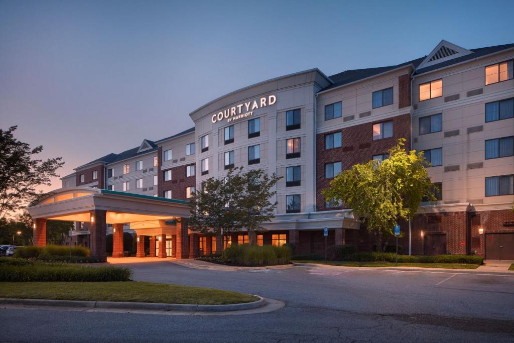 Courtyard by Marriott Winchester Medical Center, Winchester