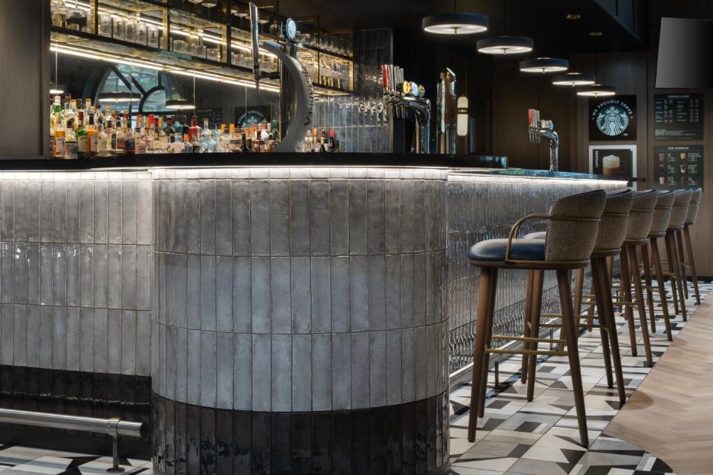 Bar/lounge