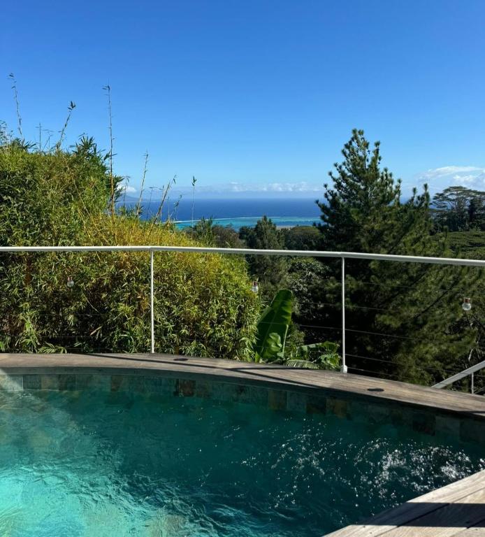 Studio Confort avec Piscine et Vue Tahiti Punaauia, Punaauia