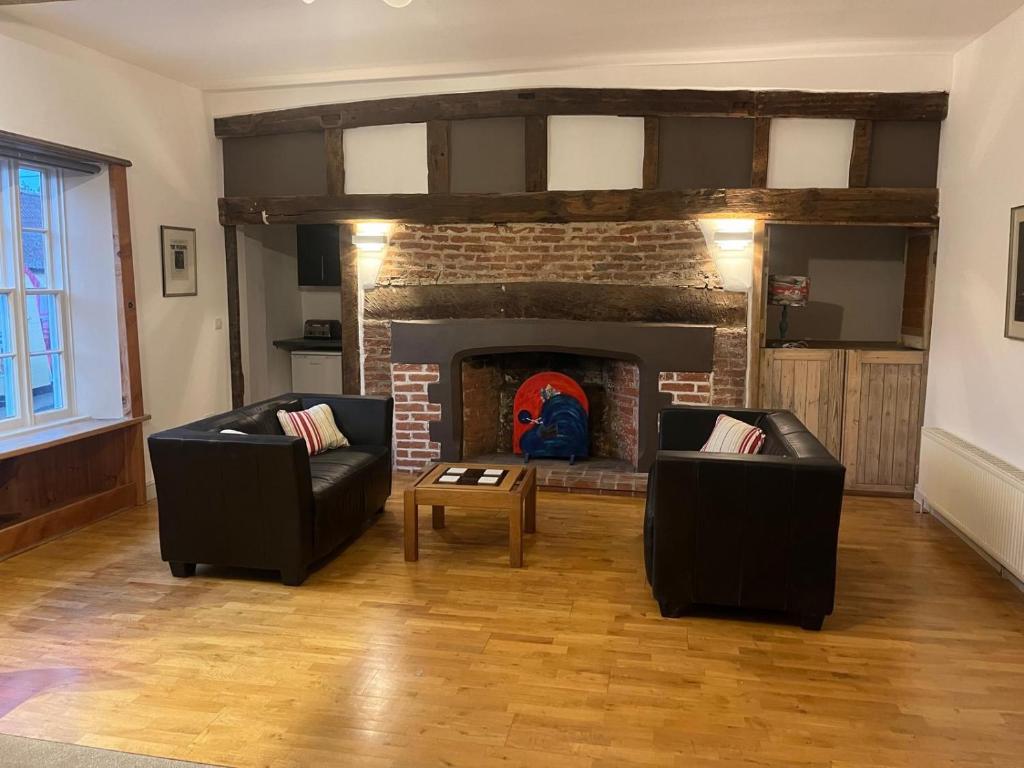 Rooms at number 3, Harleston