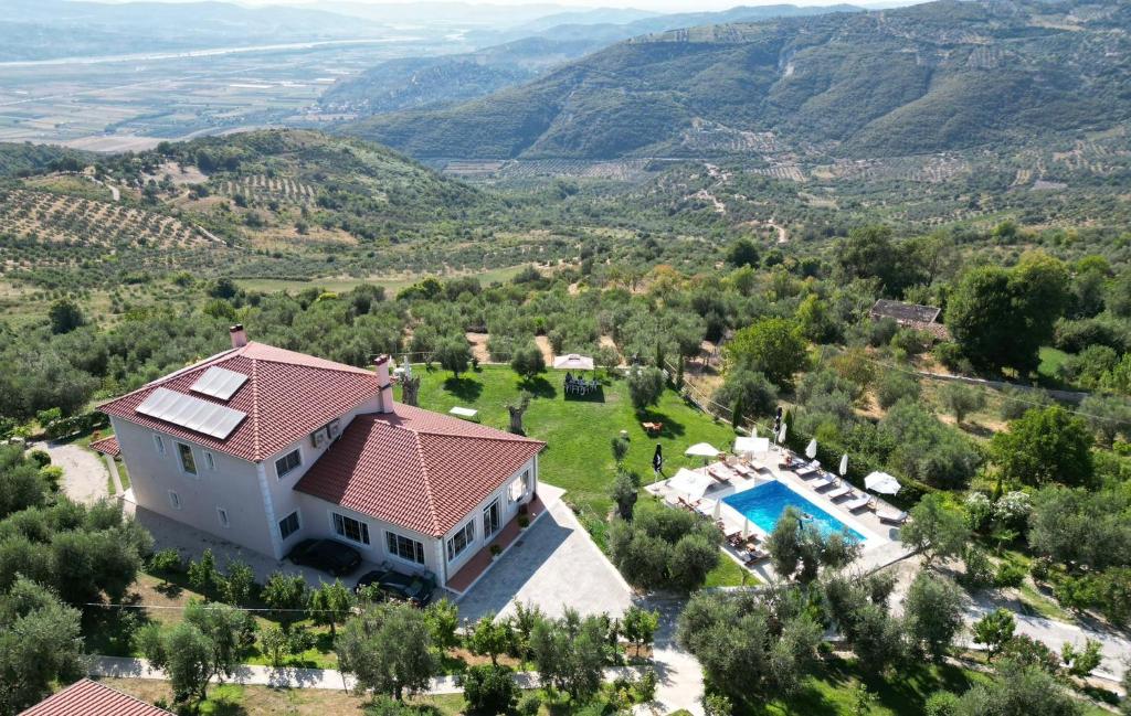 Agroturizem Bylis, Hekal