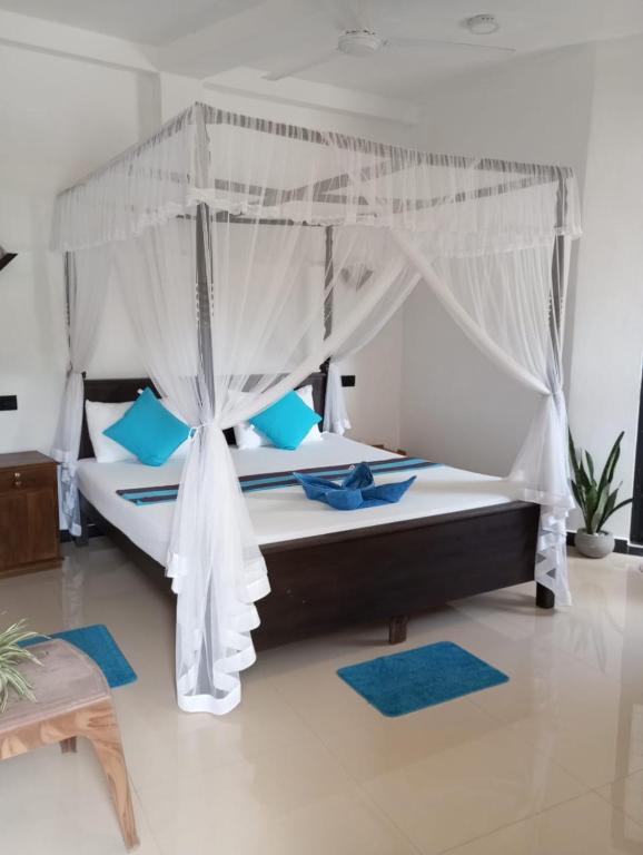 Bisandu guesthouse, Mirissa (jih)